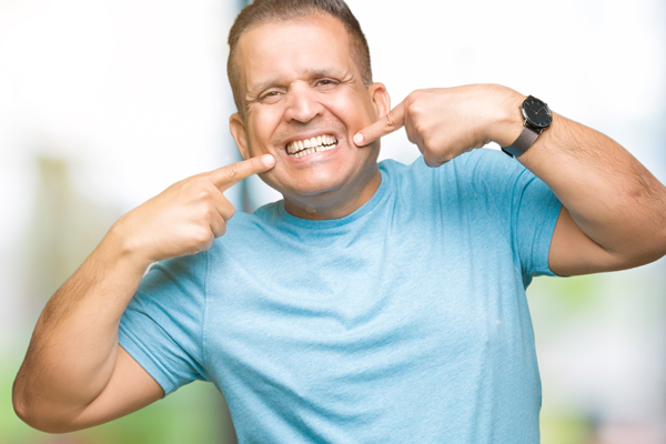 Reasons To Consider Teeth Whitening At A Dental Office